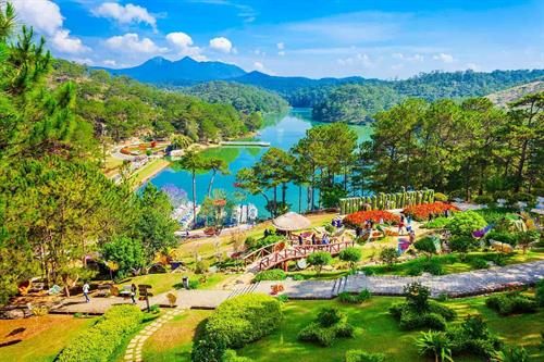 SAIGON -> DA LAT